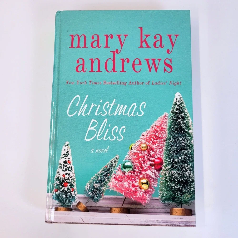 Mary Kay Andrews Christmas Bliss Large Print Hardcover Novel Book